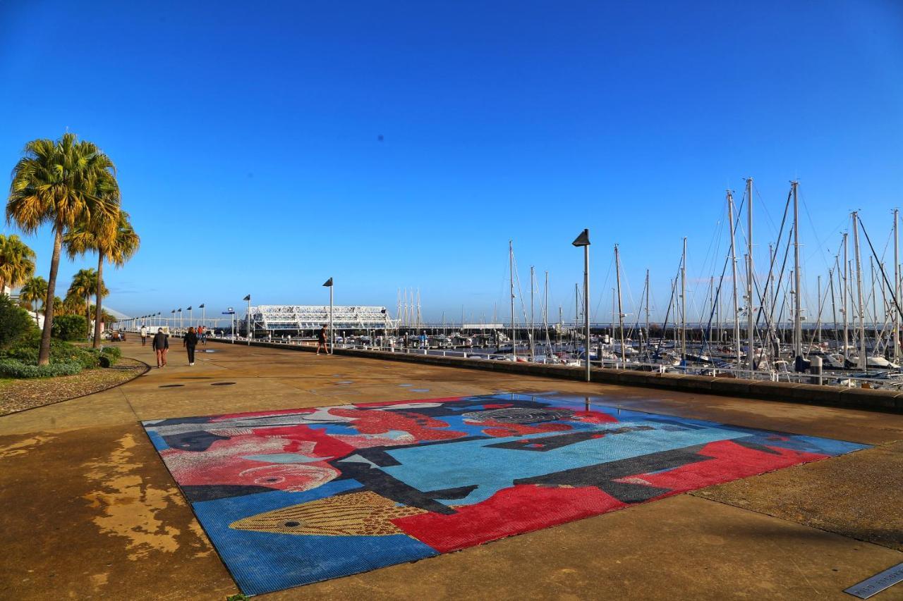 Bom Dia Parque Nacoes Lisboaz Lisbon