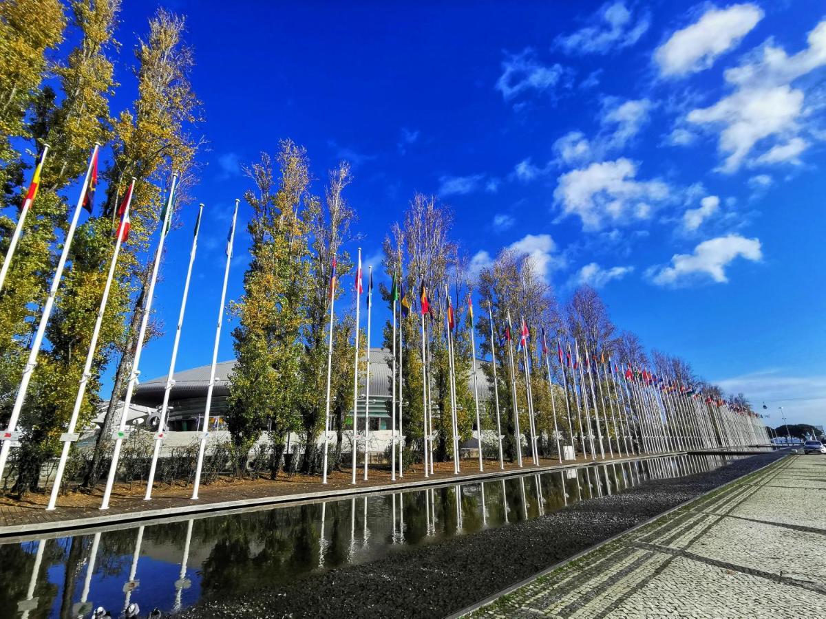 Bom Dia Parque Nacoes Lisboaz Lejlighed Lisboa